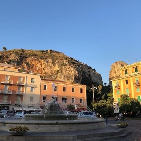 Casa Mare Apartamento Terracina Exterior foto